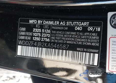 2019 Mercedes-Benz E 300 z USA, uszkodzony, nr VIN WDDZF4JB2KA546587